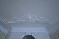 Stuckdetail über der Kaminecke im 1. OG des Witwenbaus (WI-1OG10) (2011) / Schloss Kirchberg an der Jagst in 74592 Kirchberg an der Jagst (27.01.2012 - strebewerk.)