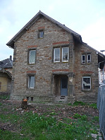 Ansicht gegen Westen (2012) / Dienstwohngebäude in 97980 Bad Mergentheim (16.04.2012 - haas + haas/Niederstetten)