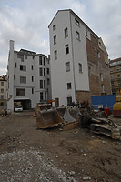 Blich nach Nordosten auf den Hinterhof bzw. die Südwestansicht / Wohn- und Geschäftshaus Tübinger Straße Ecke Sophienstraße in 70178 Stuttgart, Stuttgart-Mitte (20.10.2011 - Dia 0-00 (Außenansicht-SW (1)))