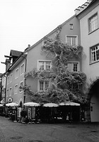 Ansicht gegen Osten (2012) / Wohn- und Geschäftshaus in 88709  Meersburg (S. Uhl, 2012)