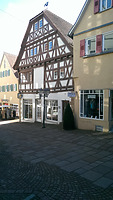 Nordgiebel/Straßenfassade / Wohnhaus in 74321 Bietigheim-Bissingen (28.02.2014 - Lena Becker (München))