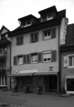 Ostansicht des Gebäudes / Wohn- und Geschäftshaus in 79219 Staufen, Staufen im Breisgau (Stadtarchiv Staufen) Ostansicht des Gebäudes / Wohn- und Geschäftshaus in 79219 Staufen, Staufen im Breisgau (Stadtarchiv Staufen)