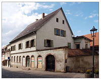 Straßenfassade / Wohnhaus in 79346 Endingen (Frank Löbbecke) Straßenfassade / Wohnhaus in 79346 Endingen (Frank Löbbecke)