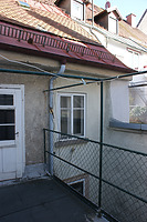 rückwärtige Traufe / Wohn- und Geschäftshaus in 78050 Villingen (28.10.2013 - Lohrum Burghard)