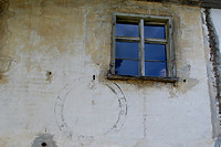 Ausschnitt Fassade Mittelbau; Fassungsreste / Gutshof Treherz in 88319 Treherz (18.07.2012 - A. Kuch) Ausschnitt Fassade Mittelbau; Fassungsreste / Gutshof Treherz in 88319 Treherz (18.07.2012 - A. Kuch)