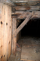 Nordgiebel, westl. Giebelständer
/ Bauernhaus in 88430 Rot an der Rot, Haslach (26.01.2012 - A. Kuch) Nordgiebel, westl. Giebelständer
/ Bauernhaus in 88430 Rot an der Rot, Haslach (26.01.2012 - A. Kuch)