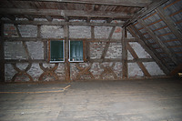 Wohnhaus, 1. DG, Innenansicht Südgiebel / "Heggbacher Hof" in 88677 Markdorf (29.02.2012 - A. Kuch)
